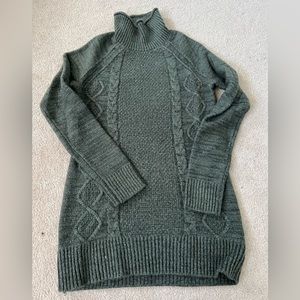 Lot of 3 Thyme Maternity Sweaters